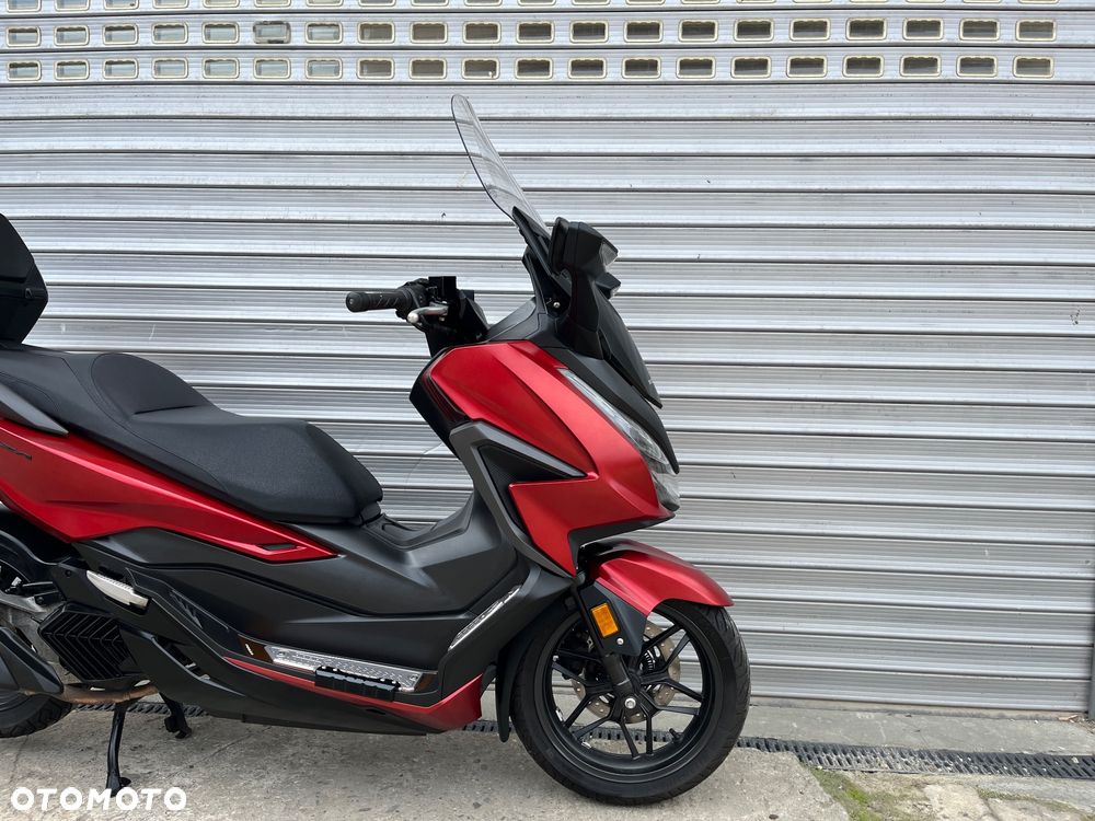 Honda NSS - 18