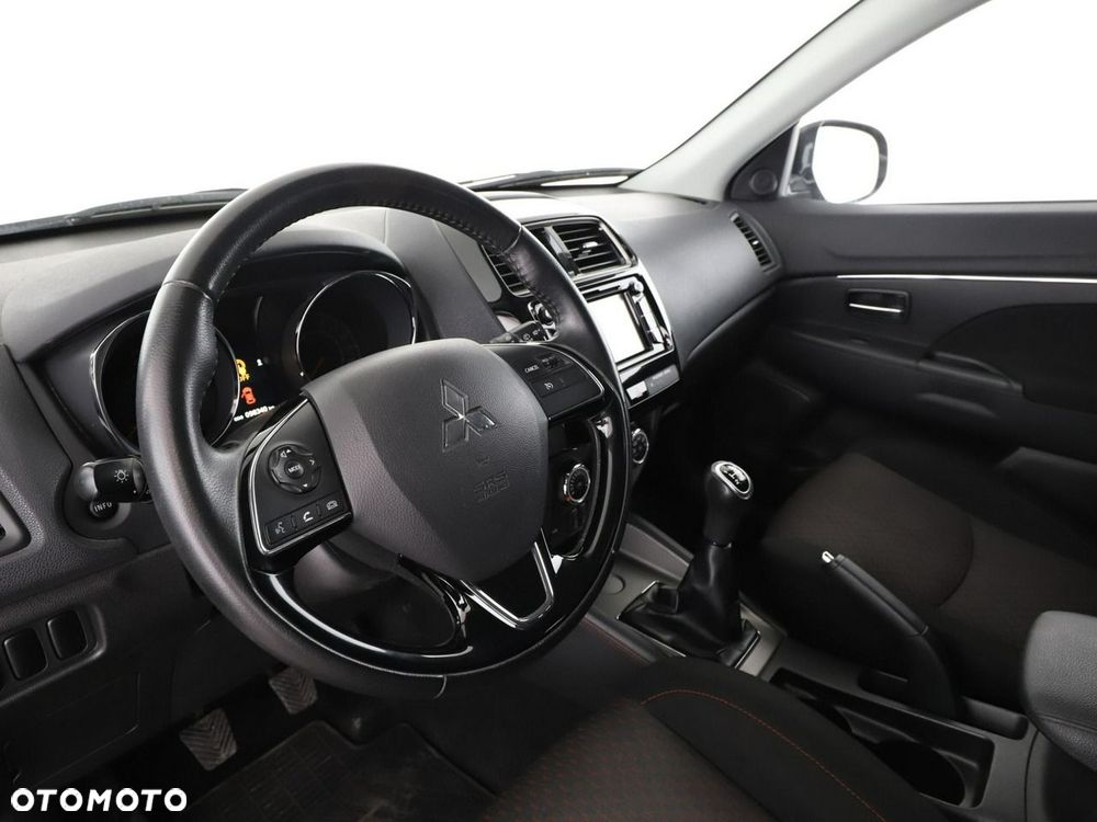 Mitsubishi ASX 1.6 2WD Edition - 15