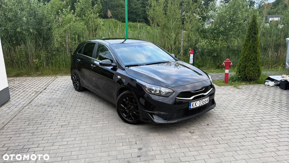 Kia Ceed 1.5 T-GDI M - 1