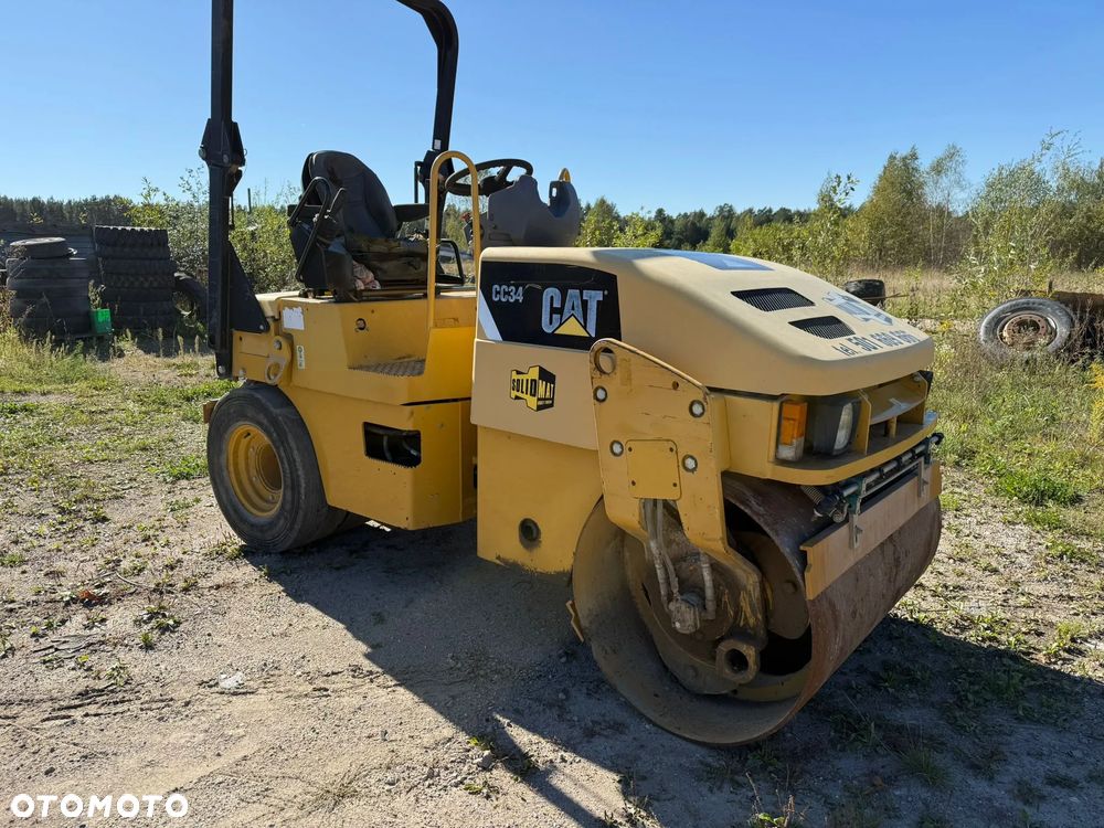 Caterpillar CC34 - 1