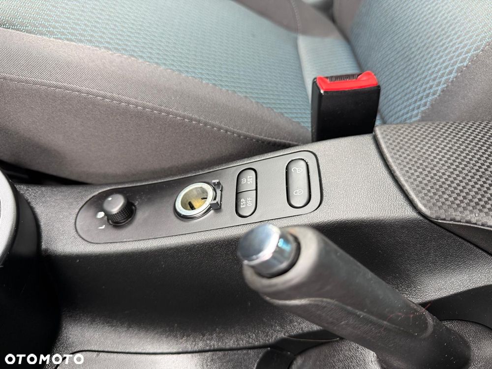 Seat Altea 1.6 Reference Comfort - 16