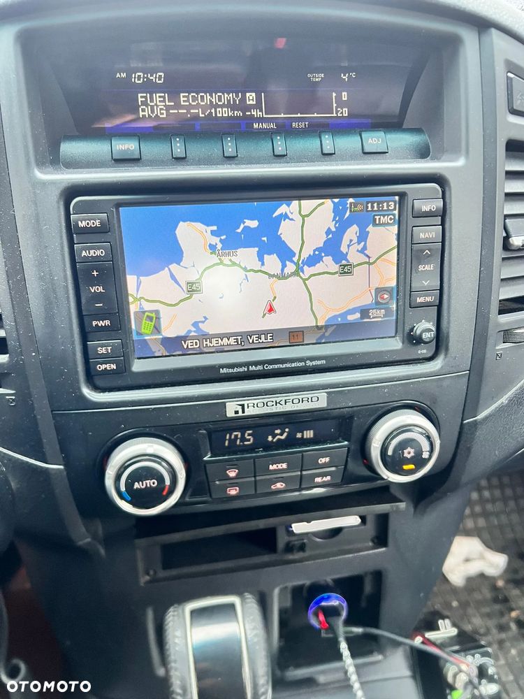 Mitsubishi Pajero 3.2 DID Intense - 11