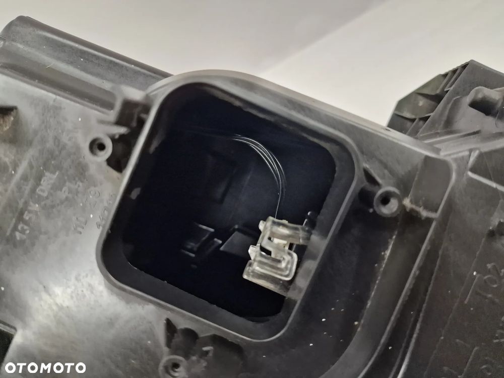 BMW X1 F48 15- PRAWA LAMPA PRZEDNIA PRZÓD FULL LED , NR 6311-7495004-03 / 63117495004 / 7495004 , NR AUKCJI LA31 - 12