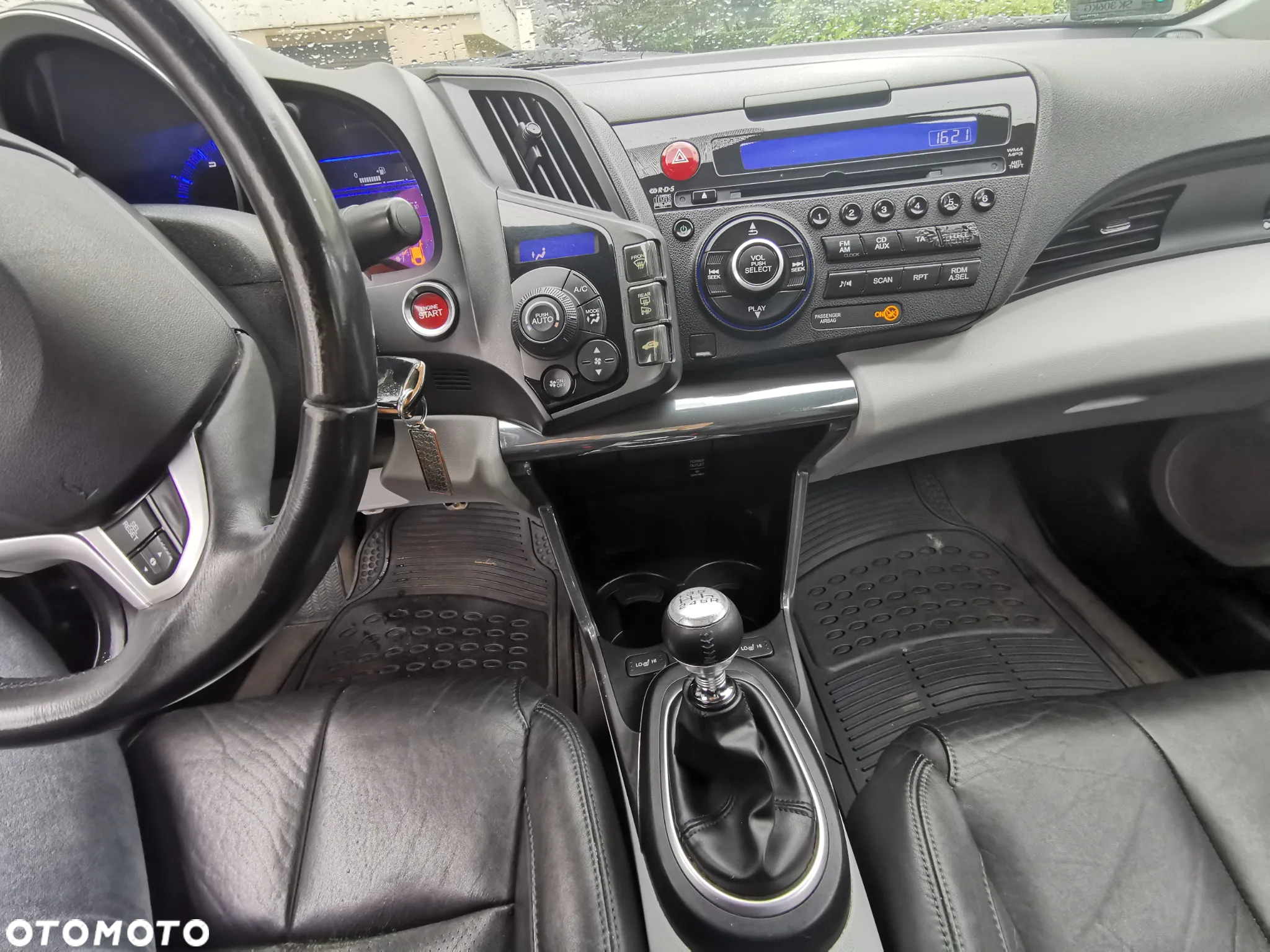 Honda CR-Z - 11