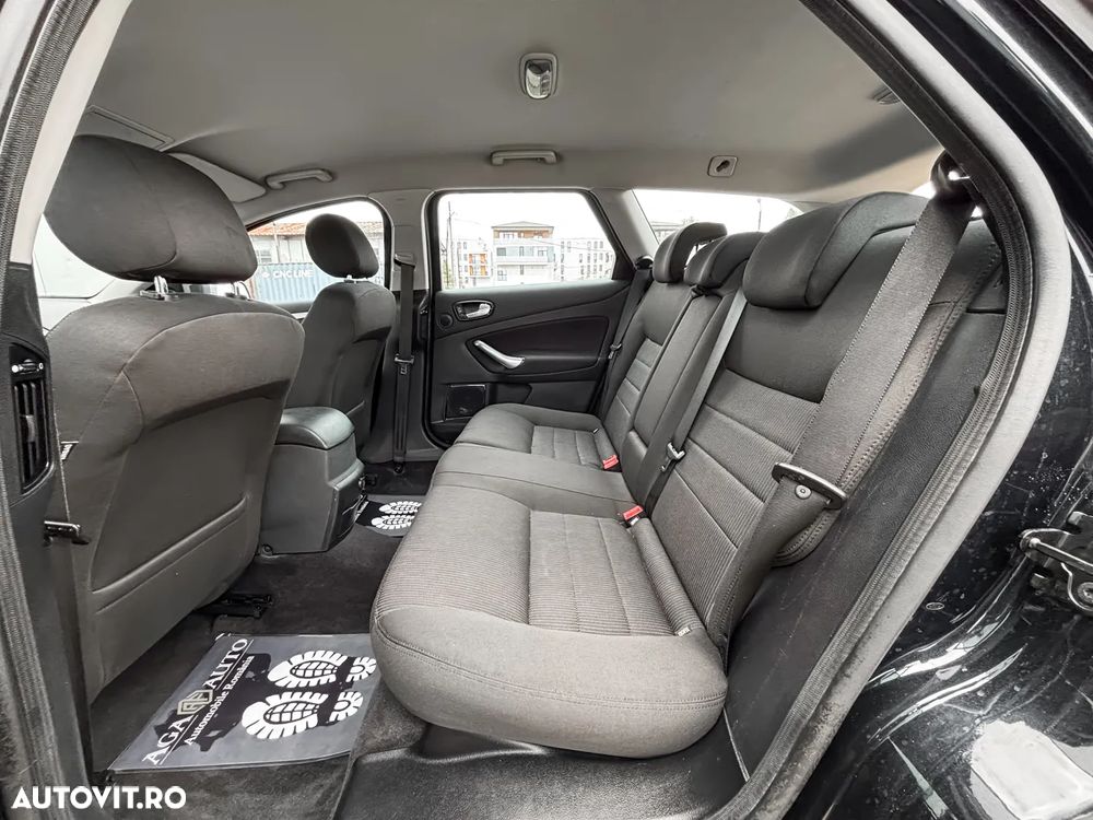 Ford Mondeo - 9