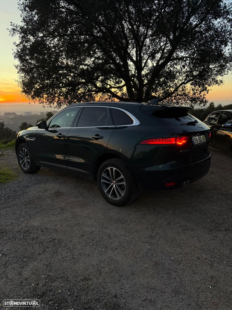 Jaguar F-Pace 2.0 i4D Portfolio - 4