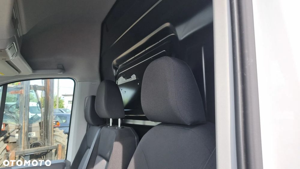 Volkswagen Crafter - 30