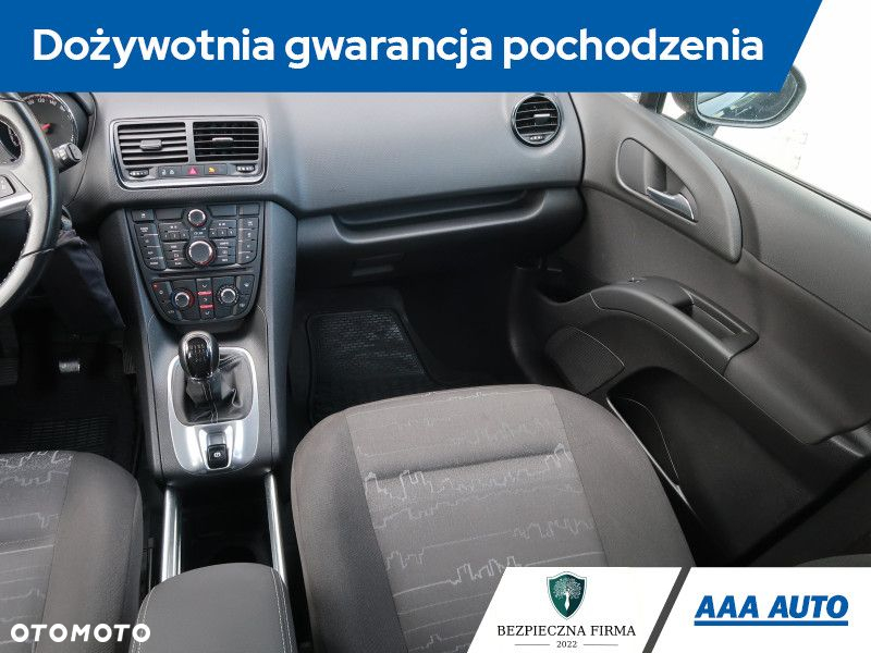 Opel Meriva - 9