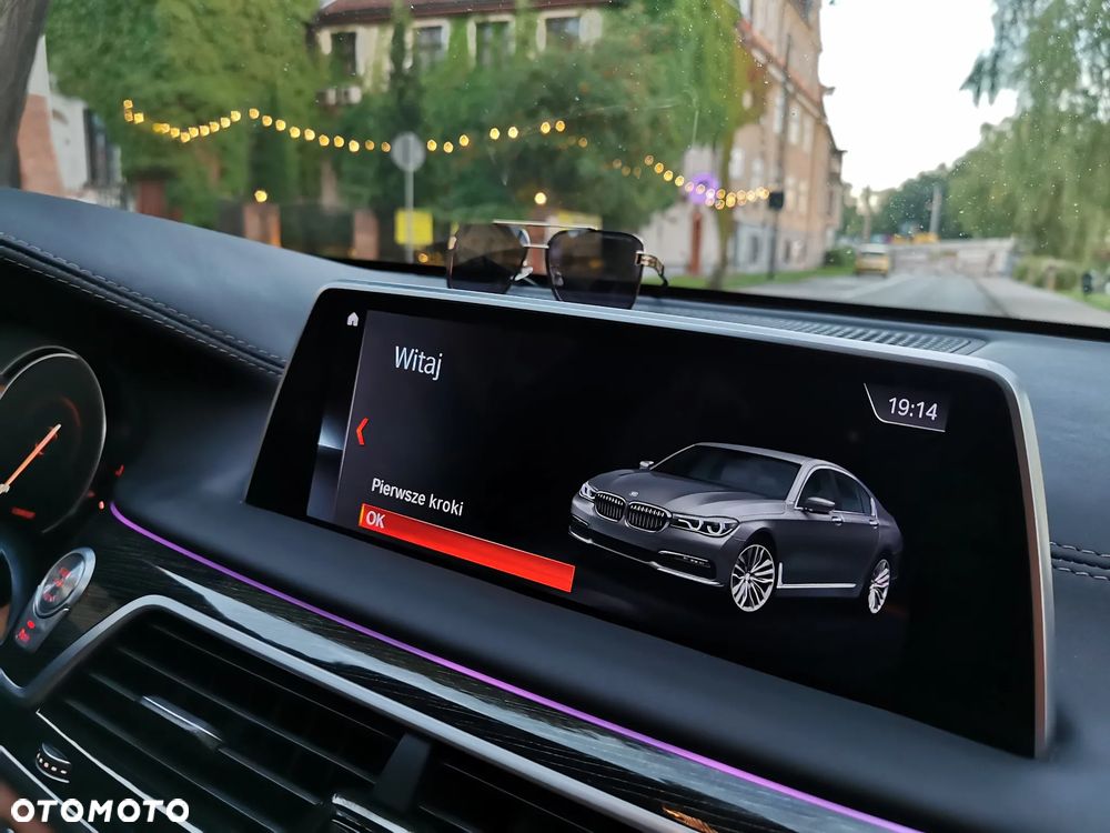 BMW Seria 7 - 9