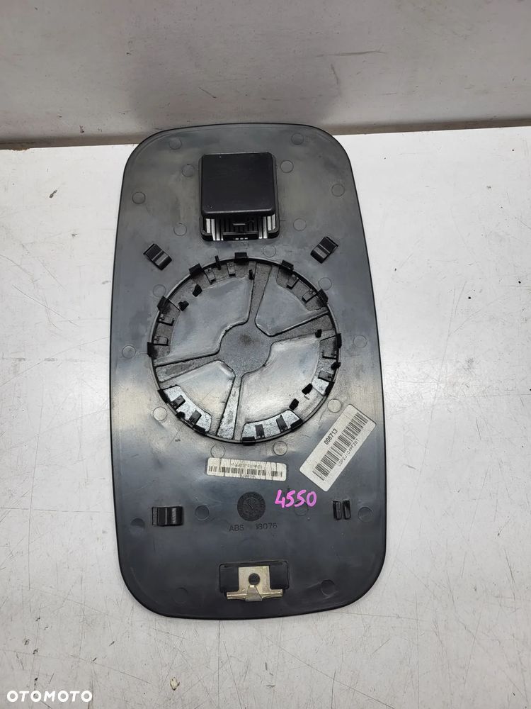 IVECO DAILY 65C / 70C 19- WKŁAD LUSTERKA GÓRNY PODGRZEWANY - 3