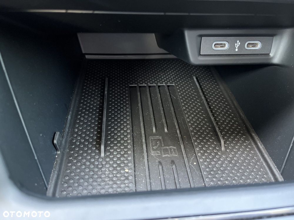 Volkswagen Polo 1.0 TSI Style - 32