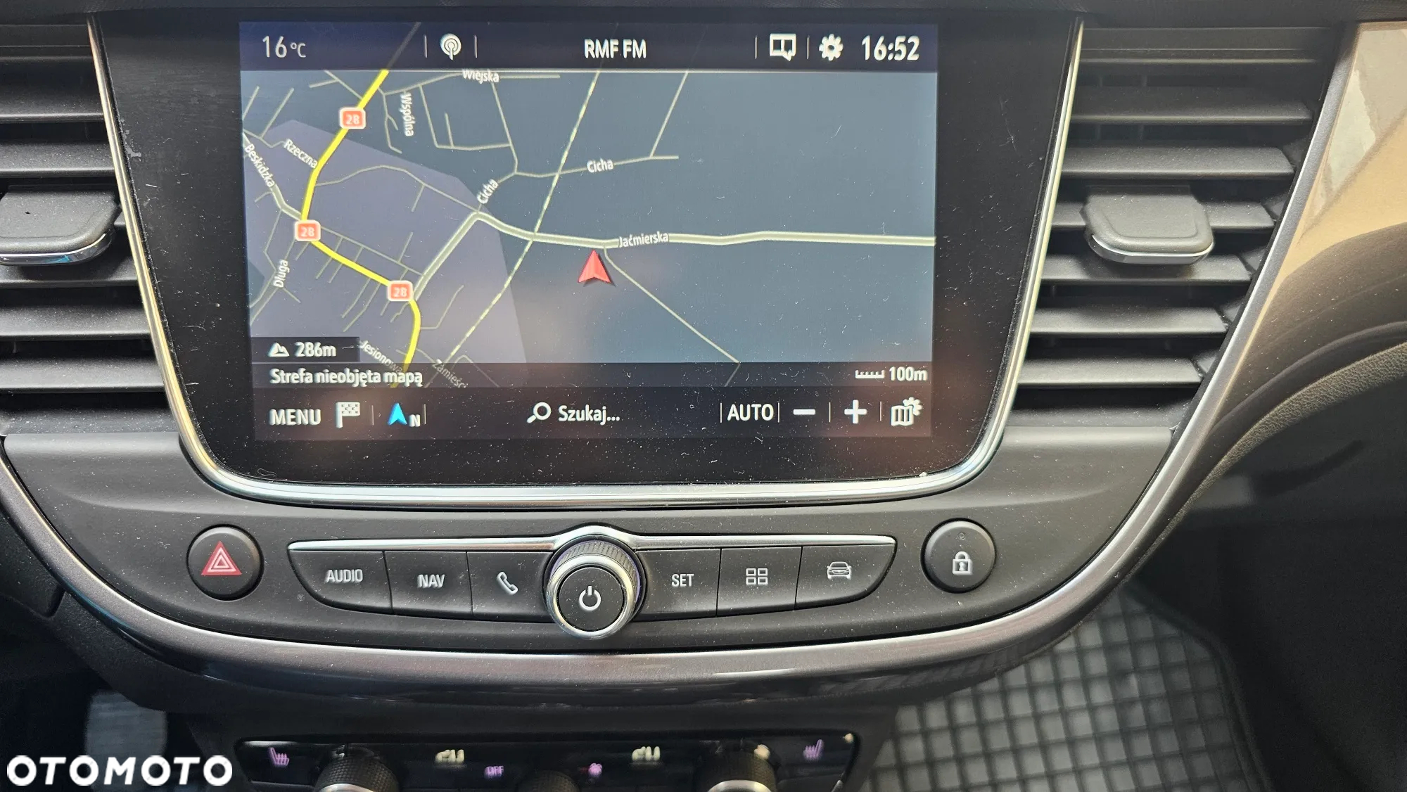 Opel Crossland X - 35