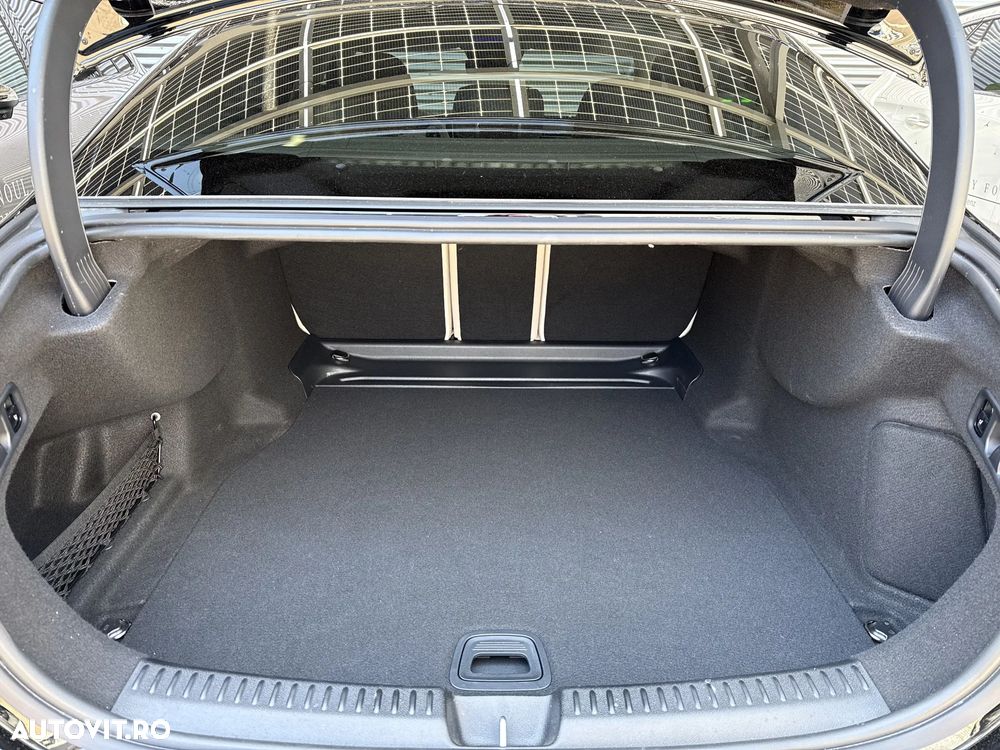 Mercedes-Benz E 200 MHEV 4MATIC Aut. - 29