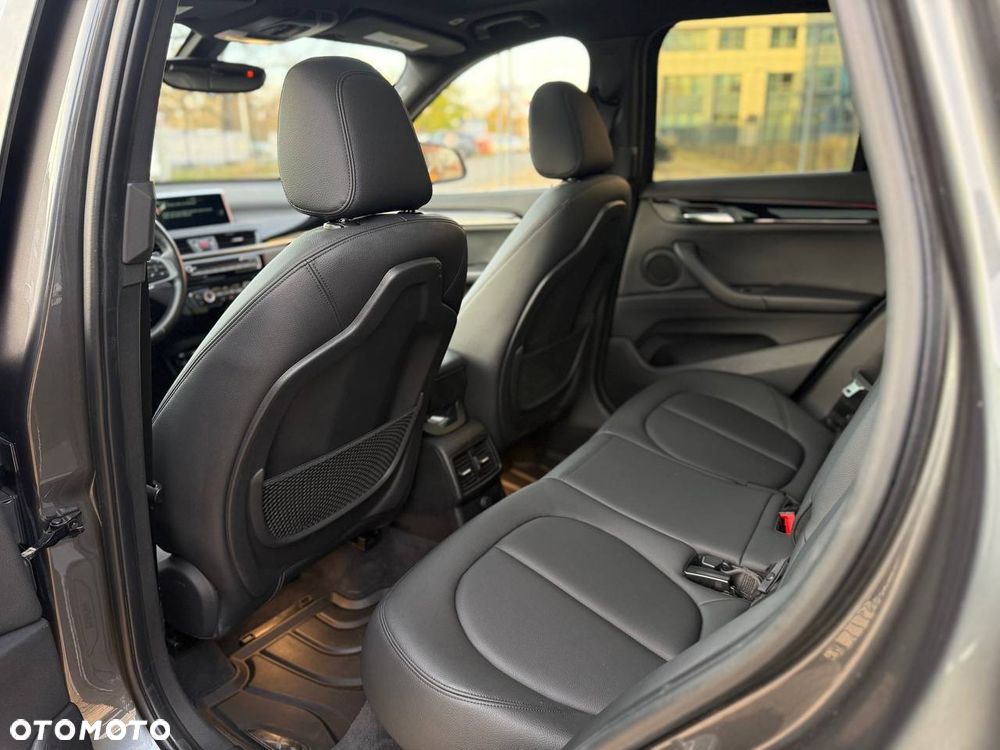 BMW X1 - 21