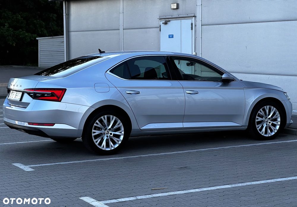 Skoda Superb - 1