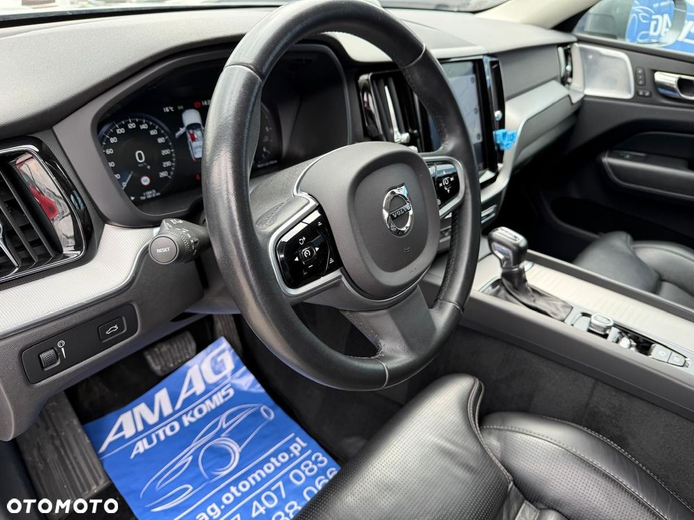 Volvo XC 60 D5 SCR AWD Inscription - 14