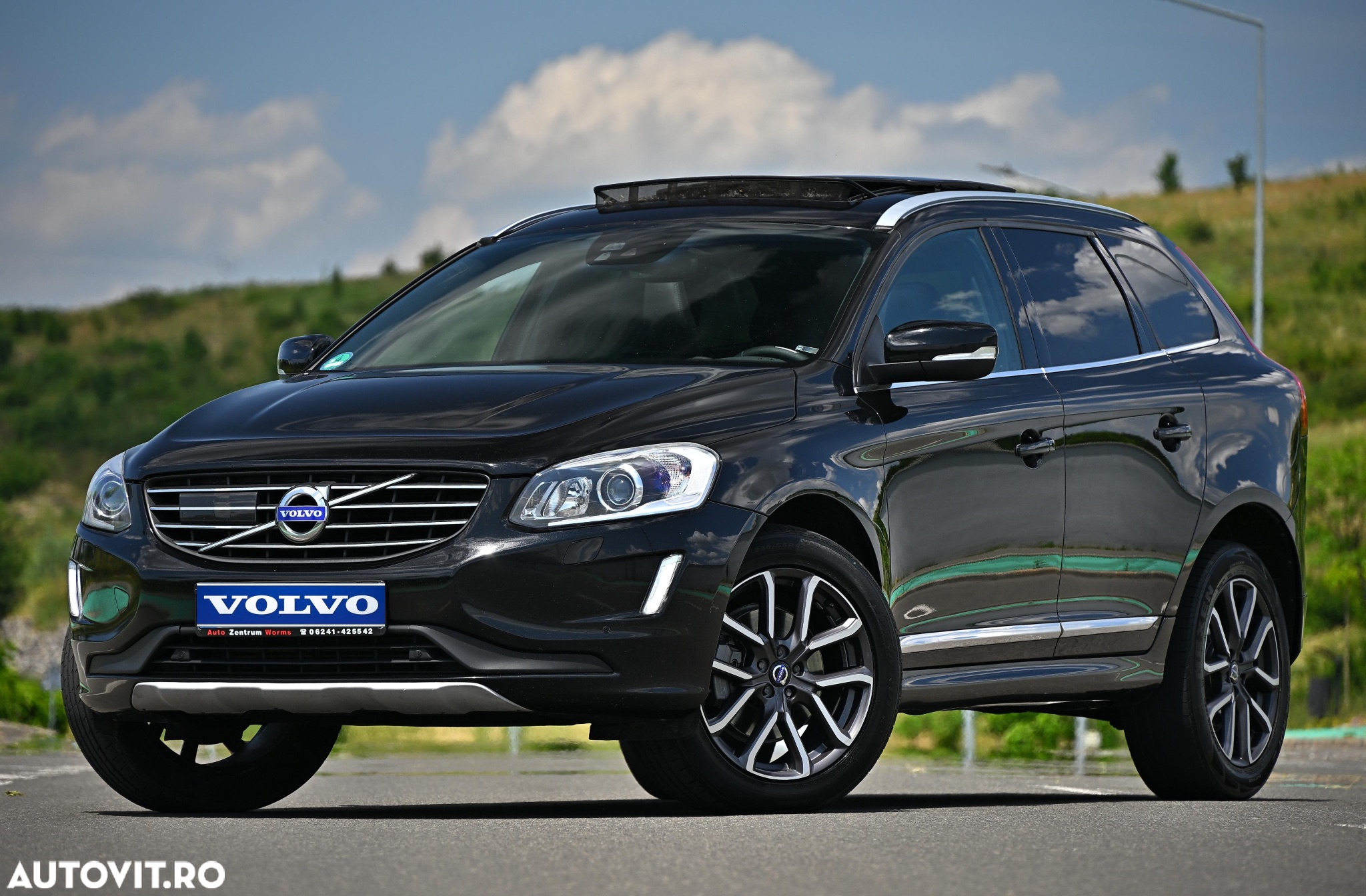 Volvo XC 60 D5 AWD Aut. Summum - 24