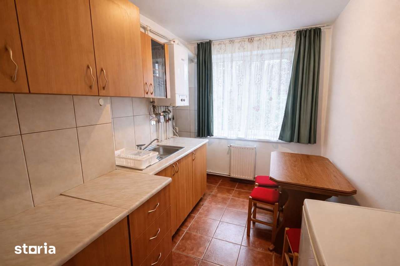 Urgent! vând 2 Camere Decomandat zona Centrul Civic Lângă AFI MALL ! - Imagine principală: 2/12