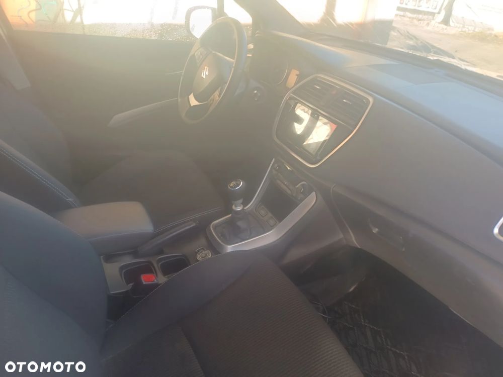 Suzuki S-Cross - 7