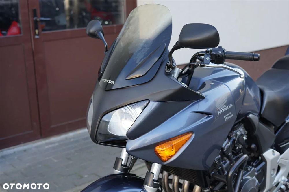 Honda CBF - 30