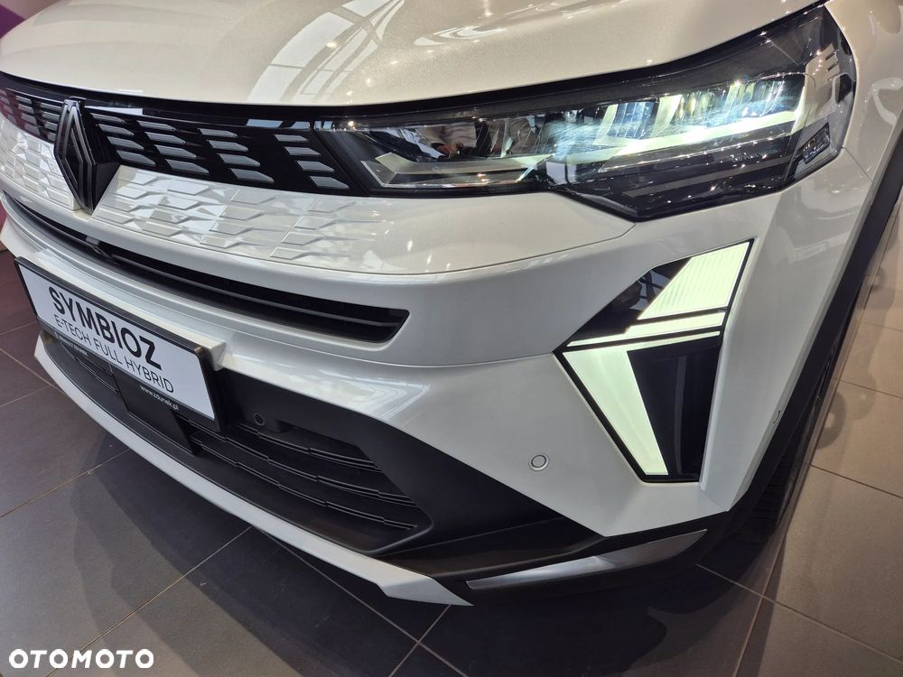 Renault Symbioz - 9