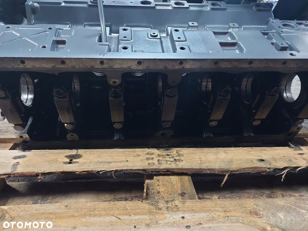 BLOK SILNIKA 836873096 MASSEY FERGUSON 8680 2011R - 8
