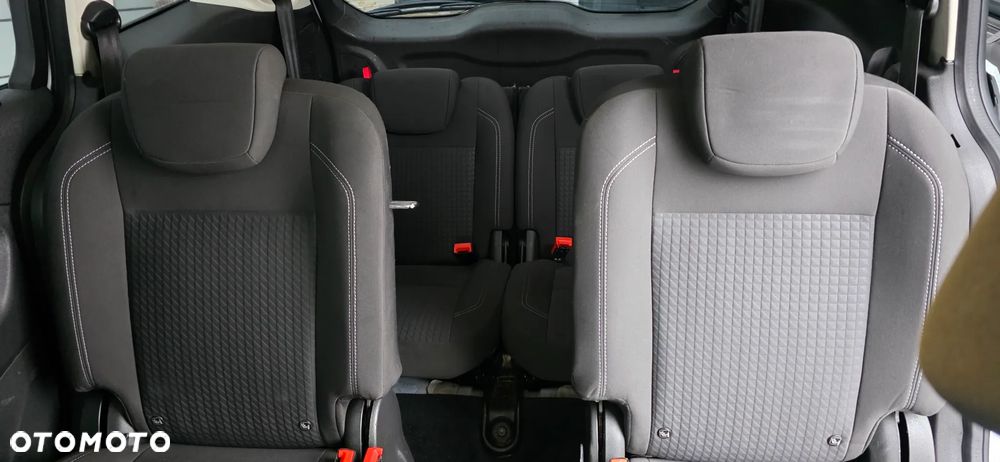Ford Grand C-MAX 1.5 TDCi Start-Stopp-System Titanium - 15
