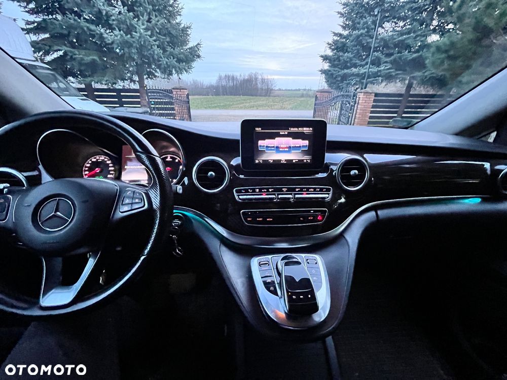 Mercedes-Benz Klasa V 250 (BlueTEC) d Avantgarde 7G-Tronic - 15