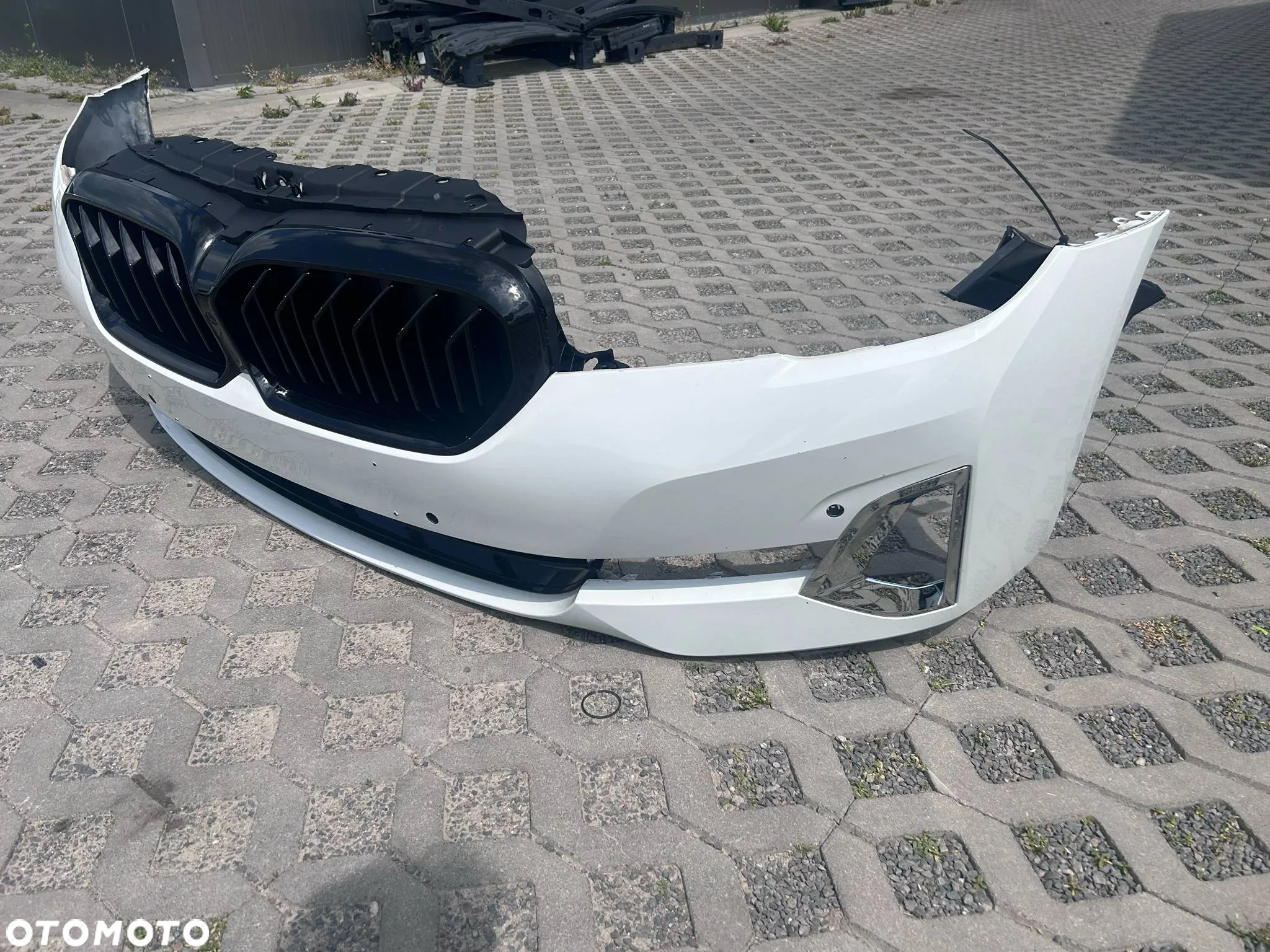 BMW 5 LCI G30 G31 Zderzak Przód Przedni 4xPDC Alpinweiss 300 - 2
