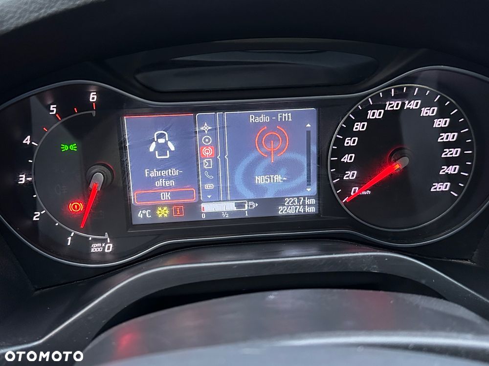 Ford S-Max 2.0 TDCi Titanium - 5