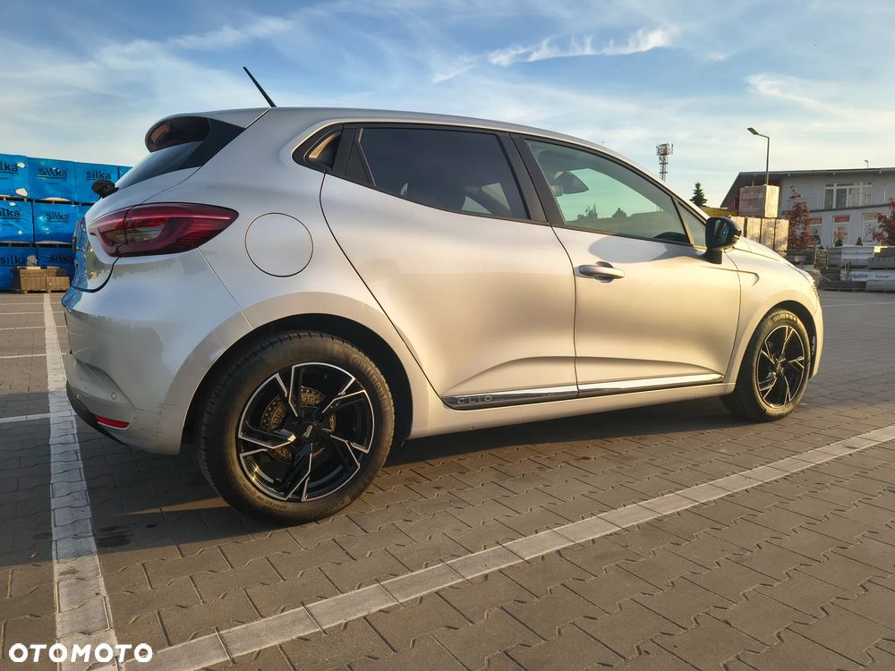 Renault Clio 1.0 TCe Techno - 11