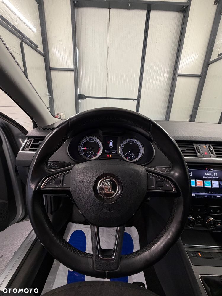 Skoda Octavia - 13