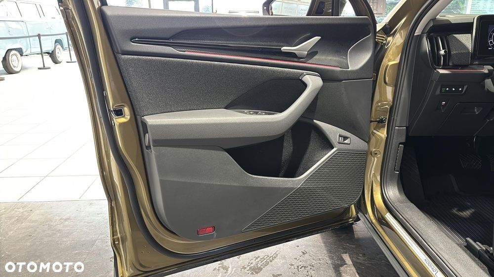 Skoda Kodiaq 1.5 TSI mHEV 4x2 Selection DSG - 10