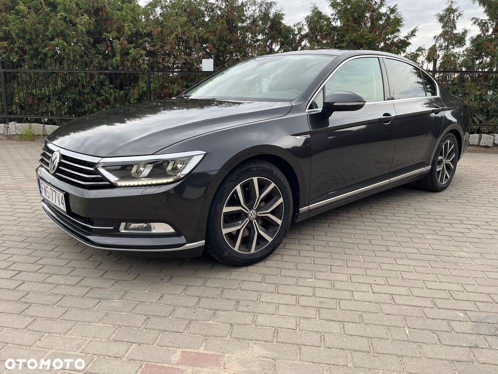 Volkswagen Passat 2018 photo 2