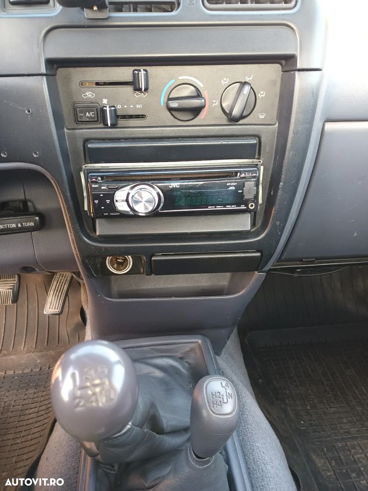 Toyota Hilux - 18