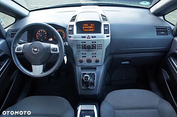Opel Zafira - 5