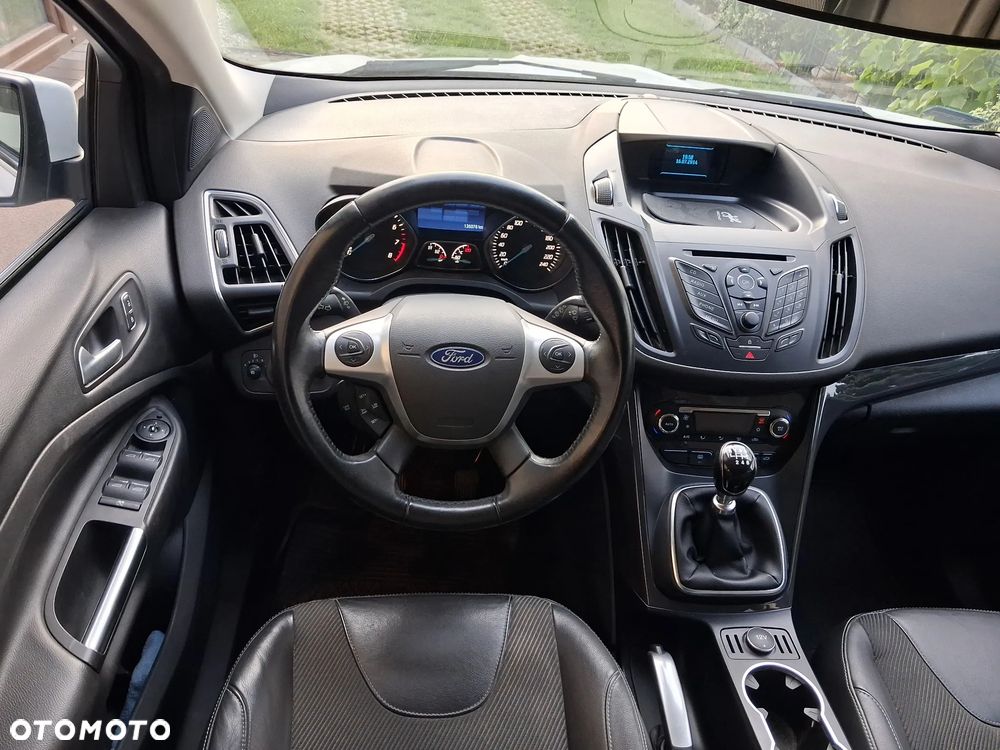 Ford Kuga - 8