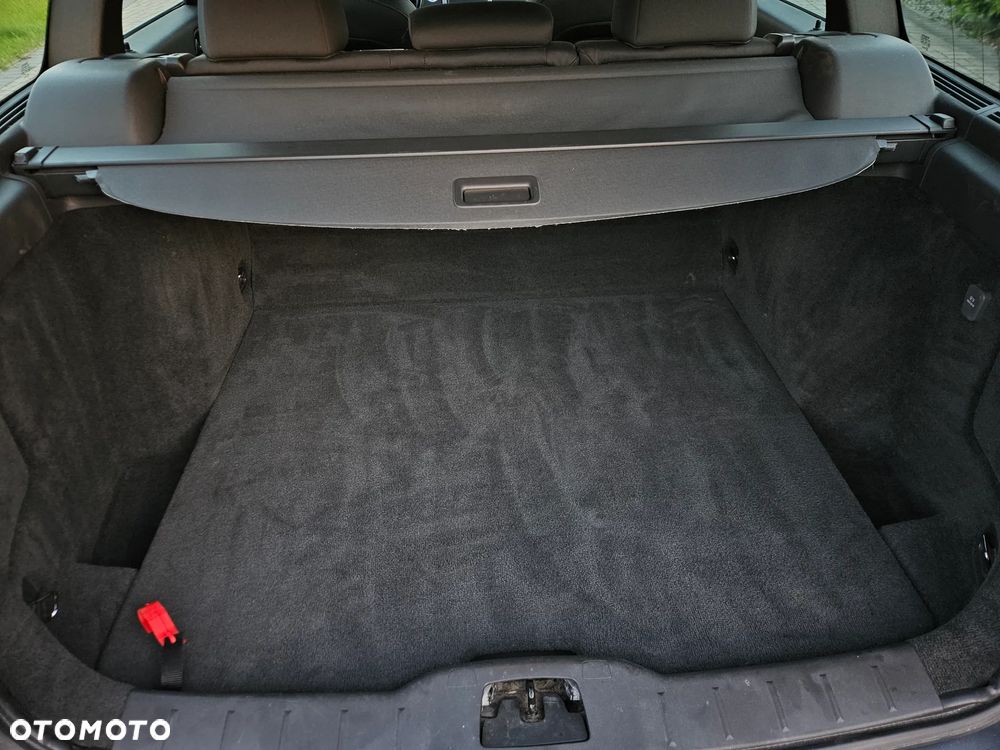 Volvo V50 DPF D2 Summum - 34