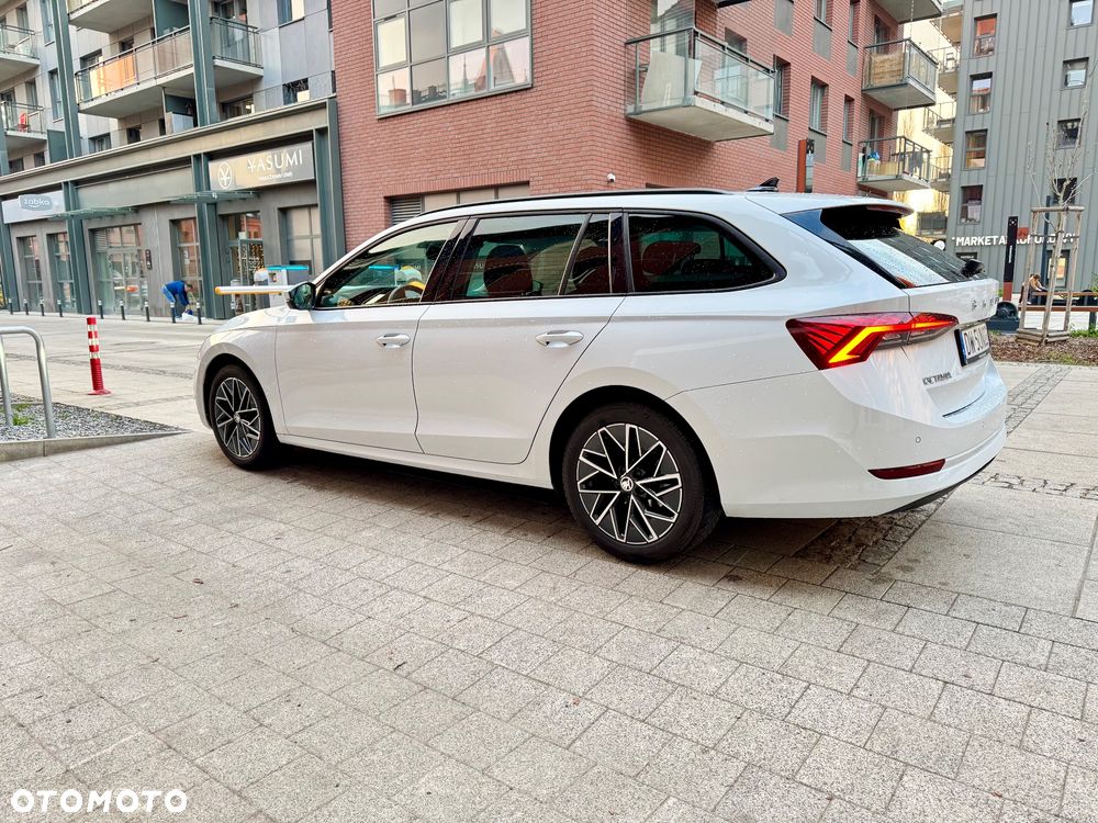 Skoda Octavia 1.5 TSI ACT Ambition - 8