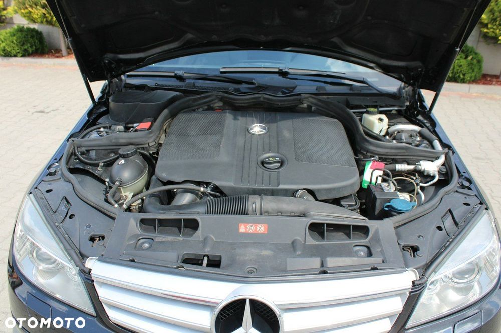 Mercedes-Benz Klasa C 220 (BlueTEC) d 7G-TRONIC Exclusive - 37