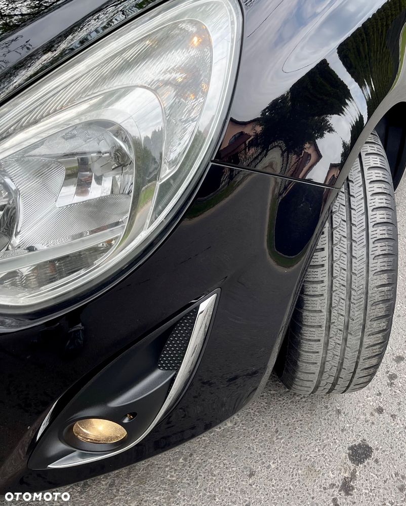 Opel Corsa 1.2 16V Cosmo - 4