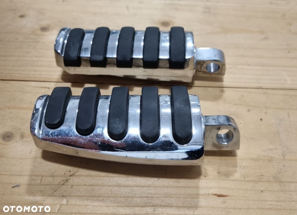 Harley Davidson Touring Softail Dyna Podnóżki podnóżek - 1