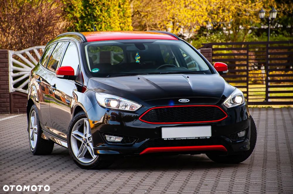 Ford Focus - 33