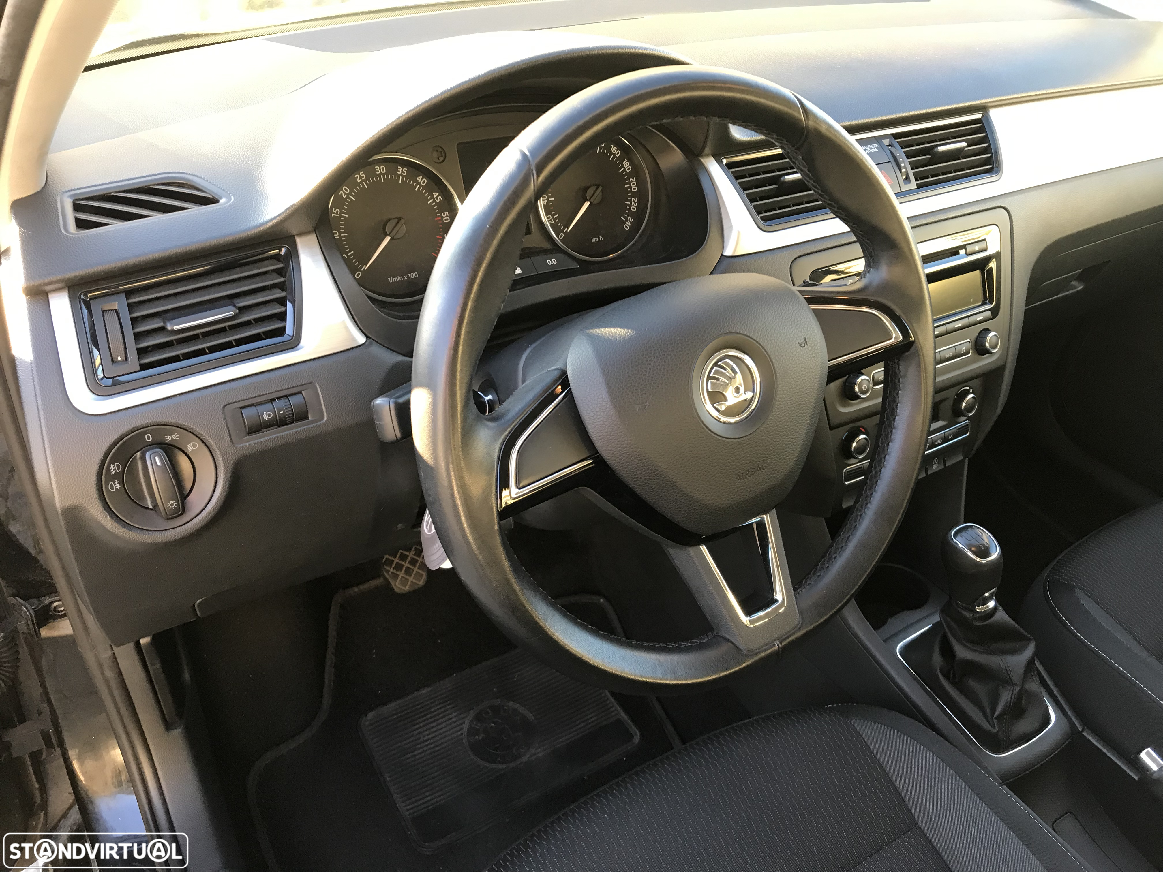 Skoda Rapid Spaceback 1.6 TDi Ambition - 5