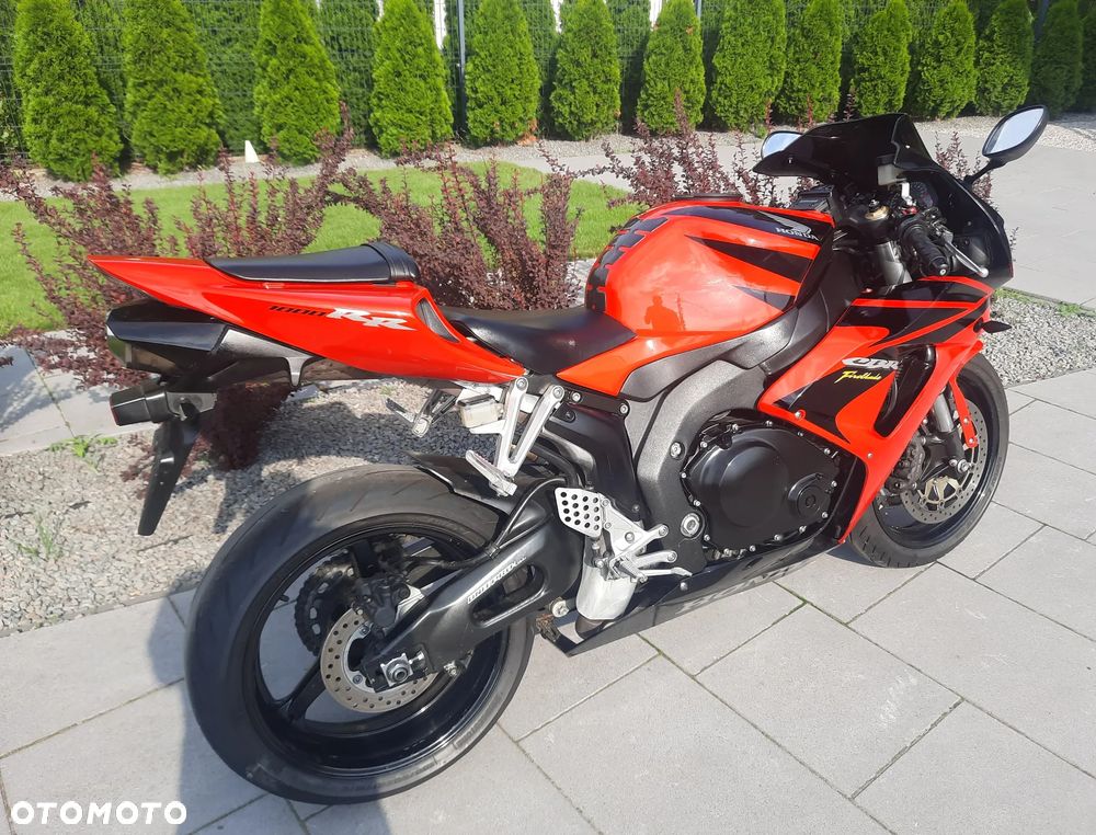 Honda CBR - 6