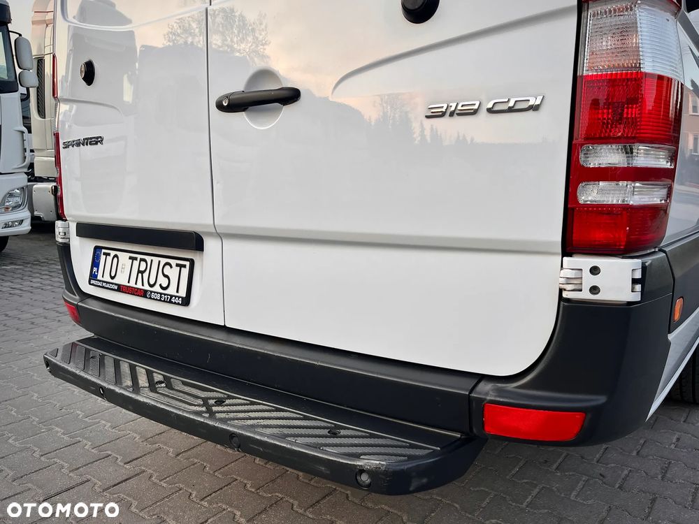 Mercedes-Benz SPRINTER 3.0 V6 AUTOMAT / EXTRA LONG / 6 OSÓB / SALON POLSKA / LEASING / KREDYT / VAT 23% - 32