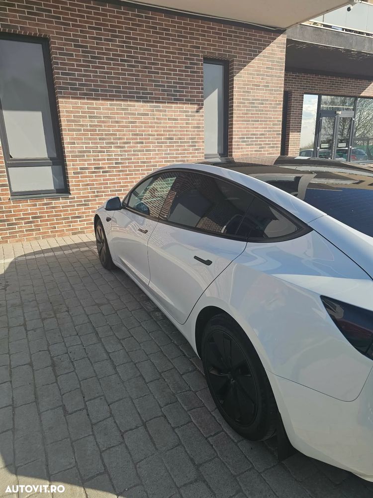 Tesla Model 3 RWD - 14
