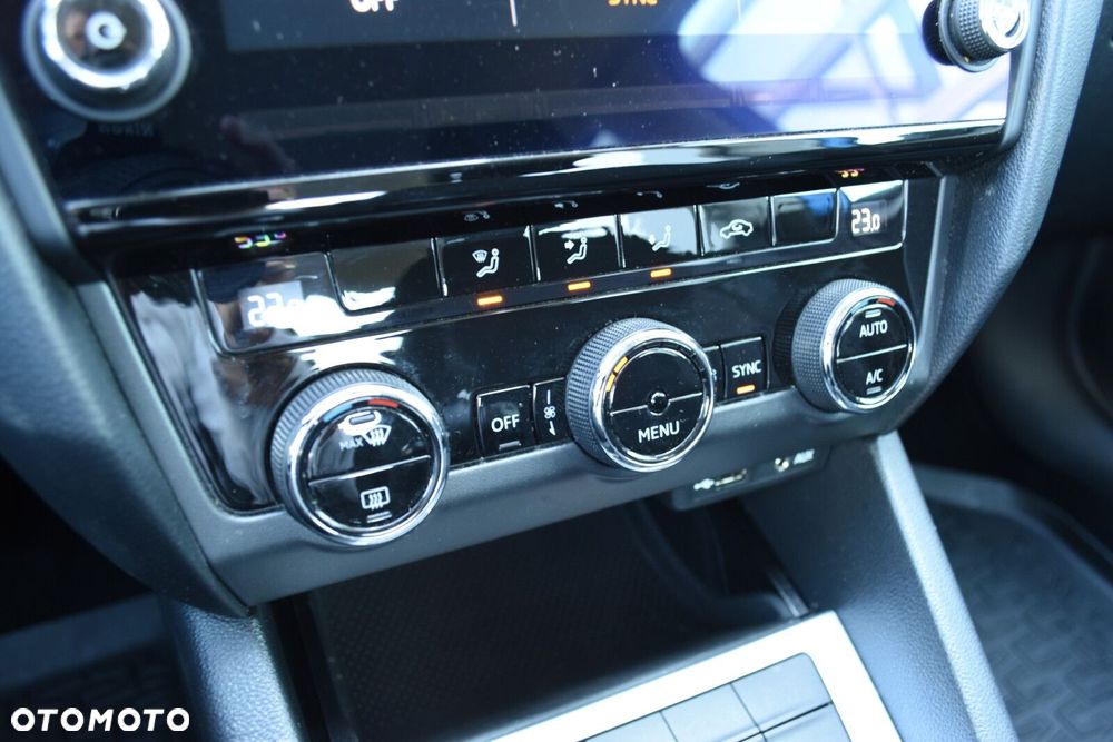 Skoda Octavia 1.4 TSI Ambition - 21