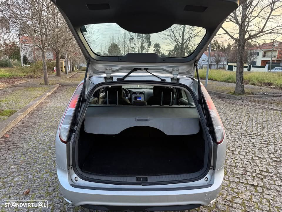 Ford Focus SW 1.6 TDCi Titanium - 5