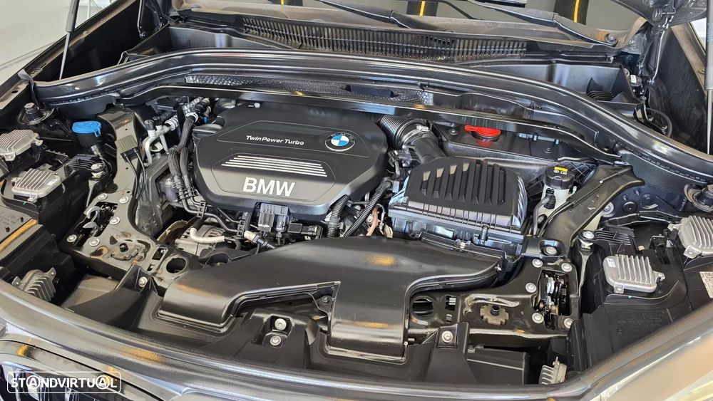 BMW X1 16 d sDrive Line xLine - 28